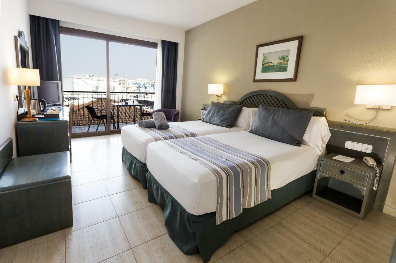 Отель Catalonia Ses Estaques - Adults Only Санта-Эулалия-дель-Рио Экстерьер фото